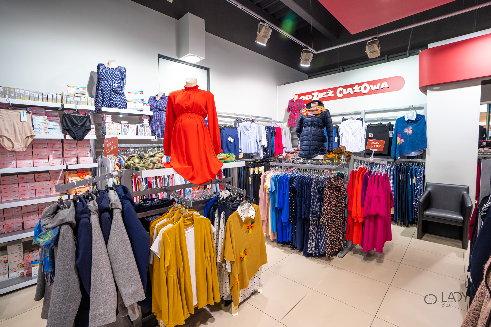 Boutiquen XL Damenbekleidung in großen Größen Umstandsmode Rzeszów Polen