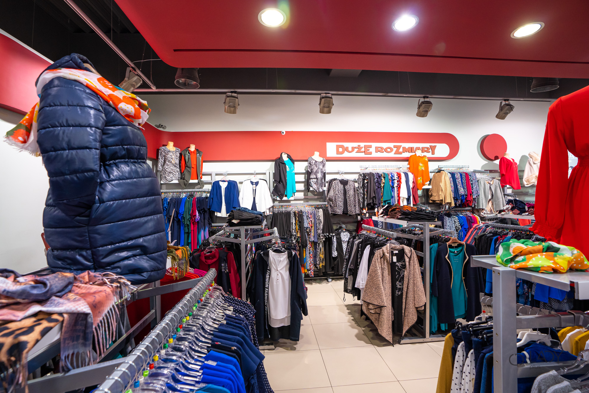 Boutiquen XL Damenbekleidung in großen Größen Umstandsmode Rzeszów Polen